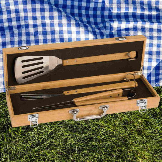 Personalized Oak BBQ Set