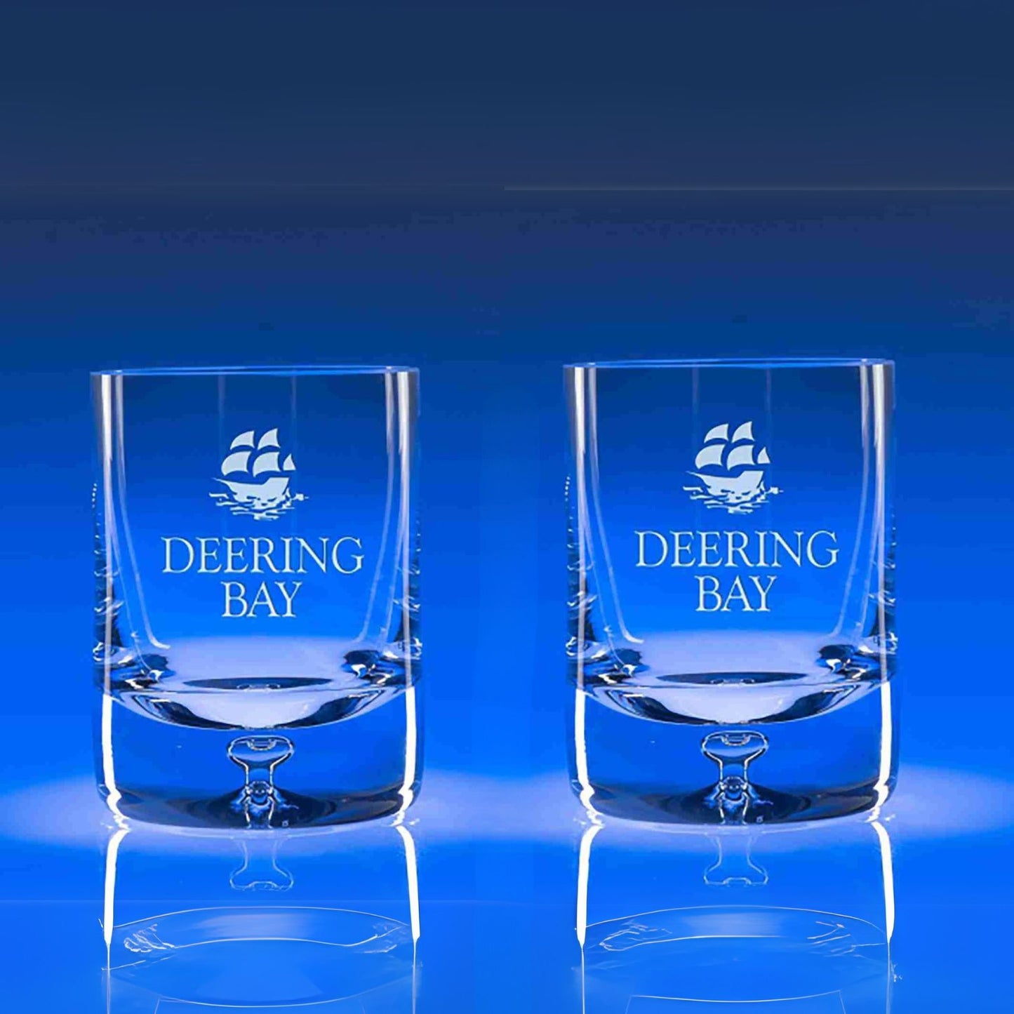 clear on the rocks glases engraved with bubble base