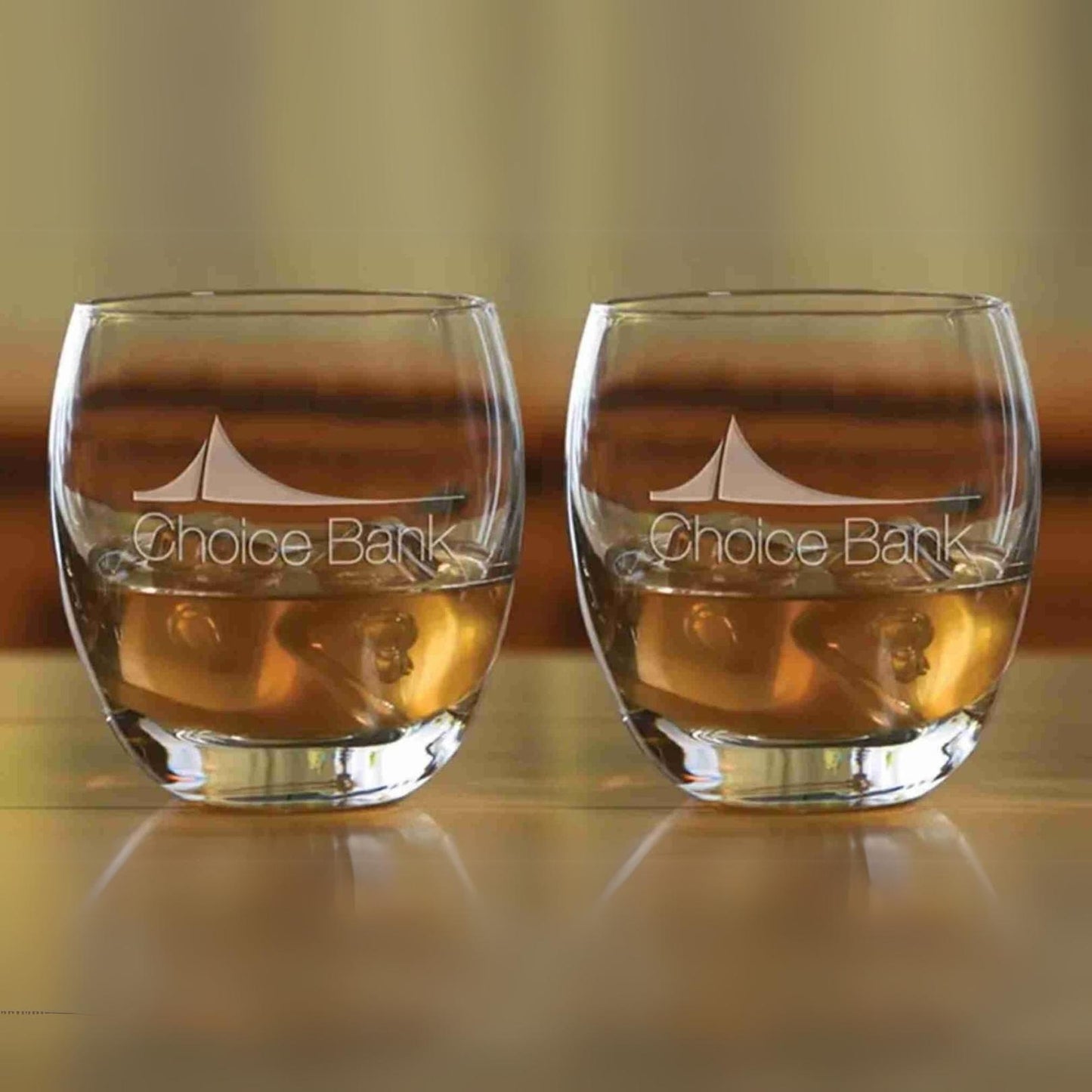 Round on the rock whiskey glasses