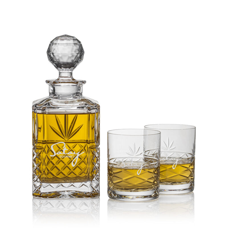 Deep Engraved Decanter with Intricate Crystal Cuts 2 Glass Set ~ Chloe - Personalized Engraved Gifts