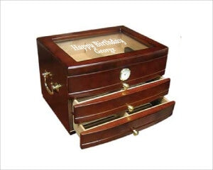 Personalized Mahogany Finish Humidor with Glass Top - Viceroy - Personalized Engraved Gifts