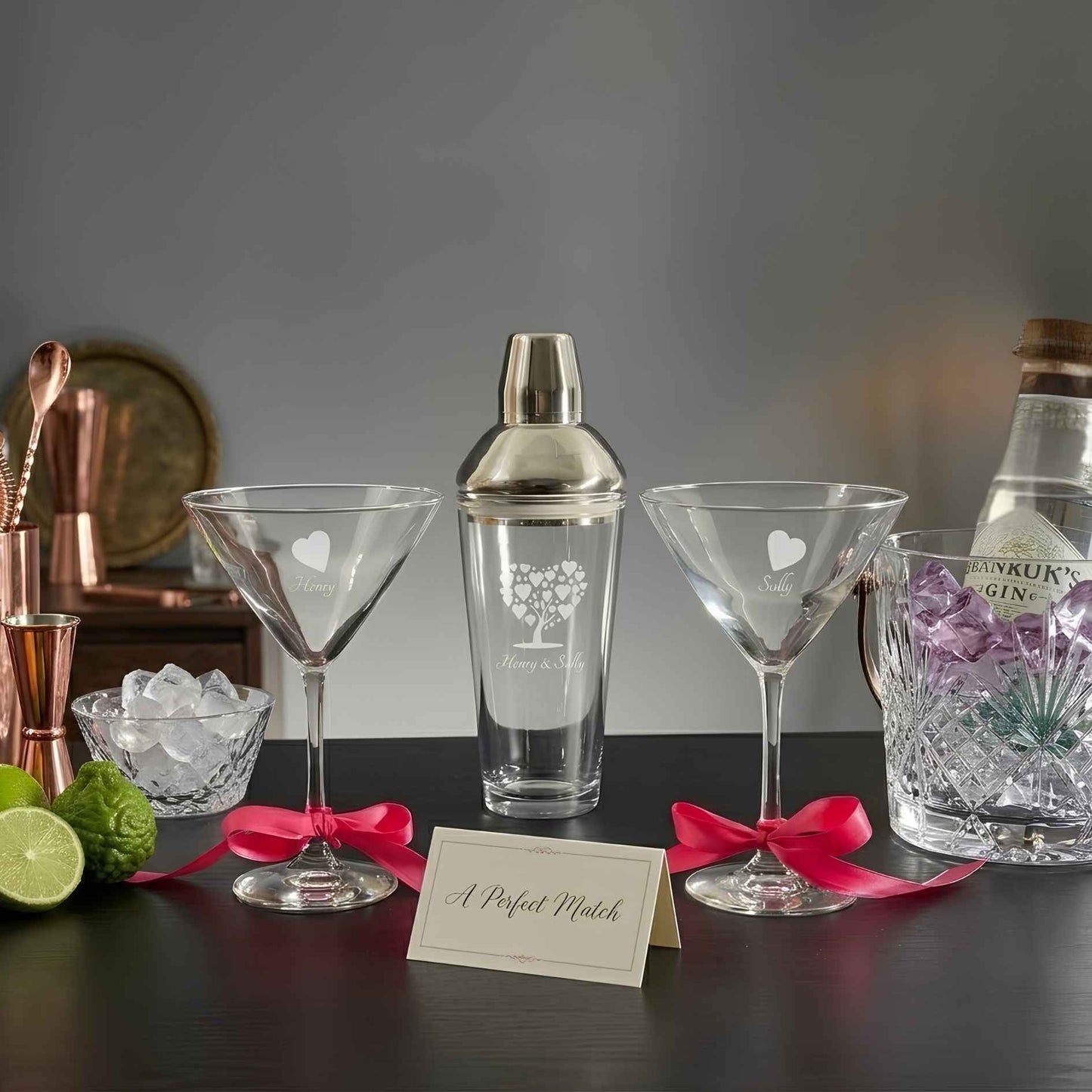 Shaker à martini en verre de jazz gravé avec 2 verres à martini à pied personnalisés