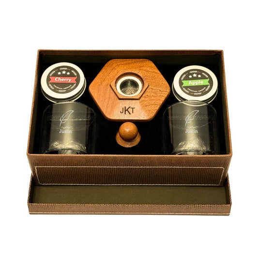 personalized smoker kit with glasses and lid