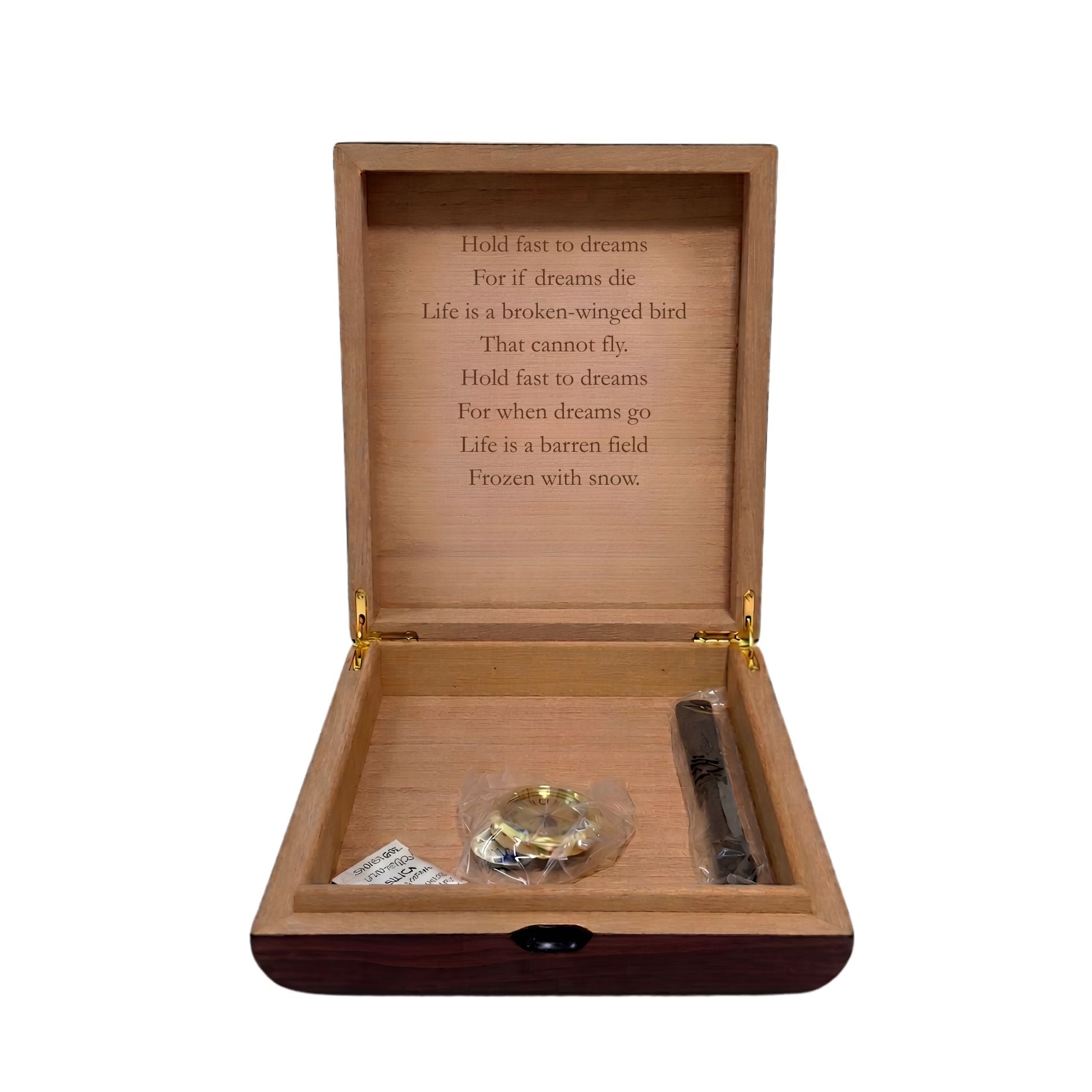 Humidor engraved on the inside of the humidor