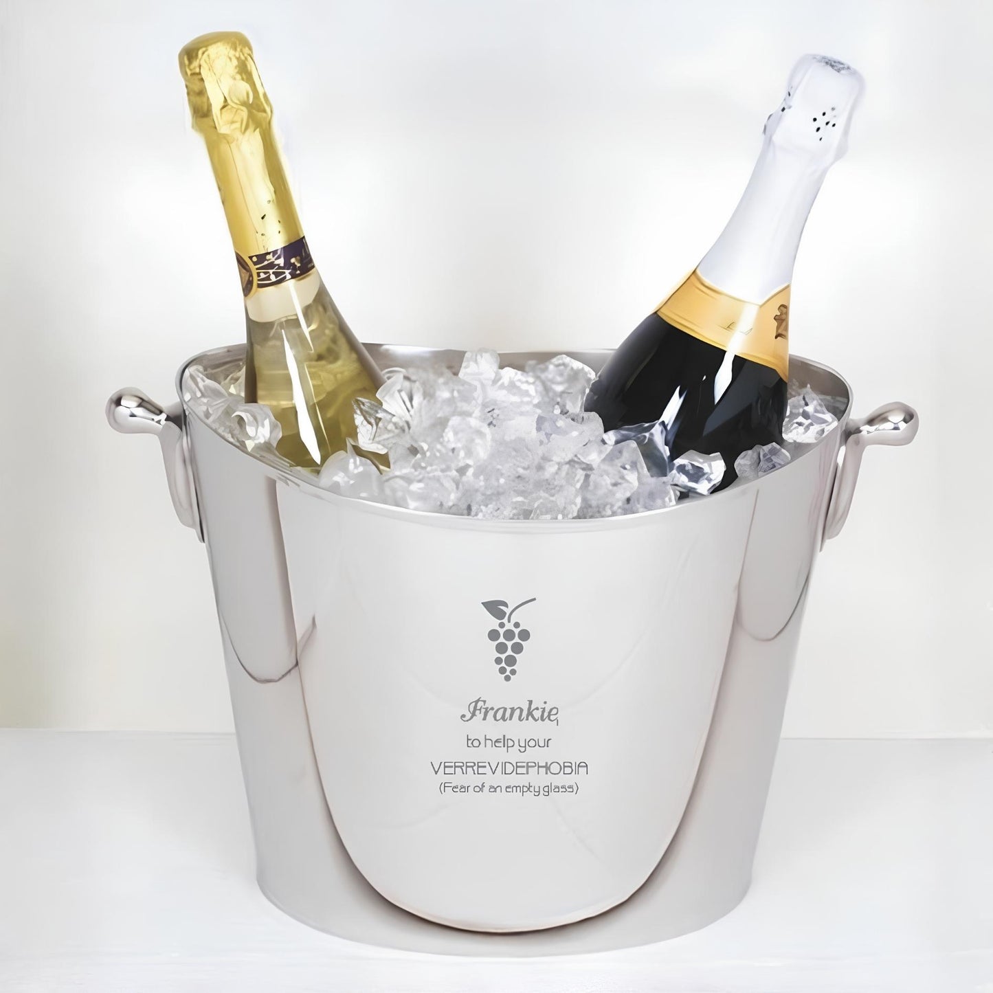 Seau à champagne ovale en acier inoxydable avec gravure personnalisée ~ Larchmont